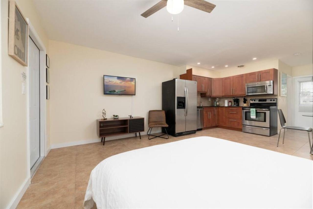 Just Off Wilton Drive Apt 7 포트 로더데일 외부 사진